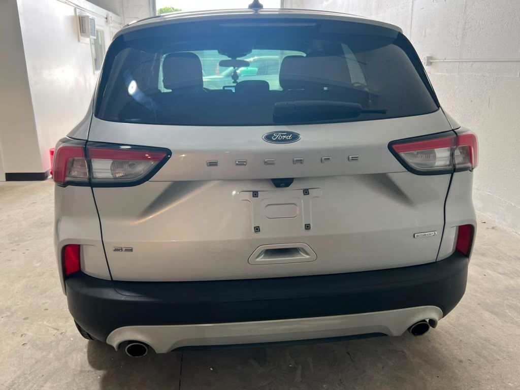 2020 Ford Escape - $13,650