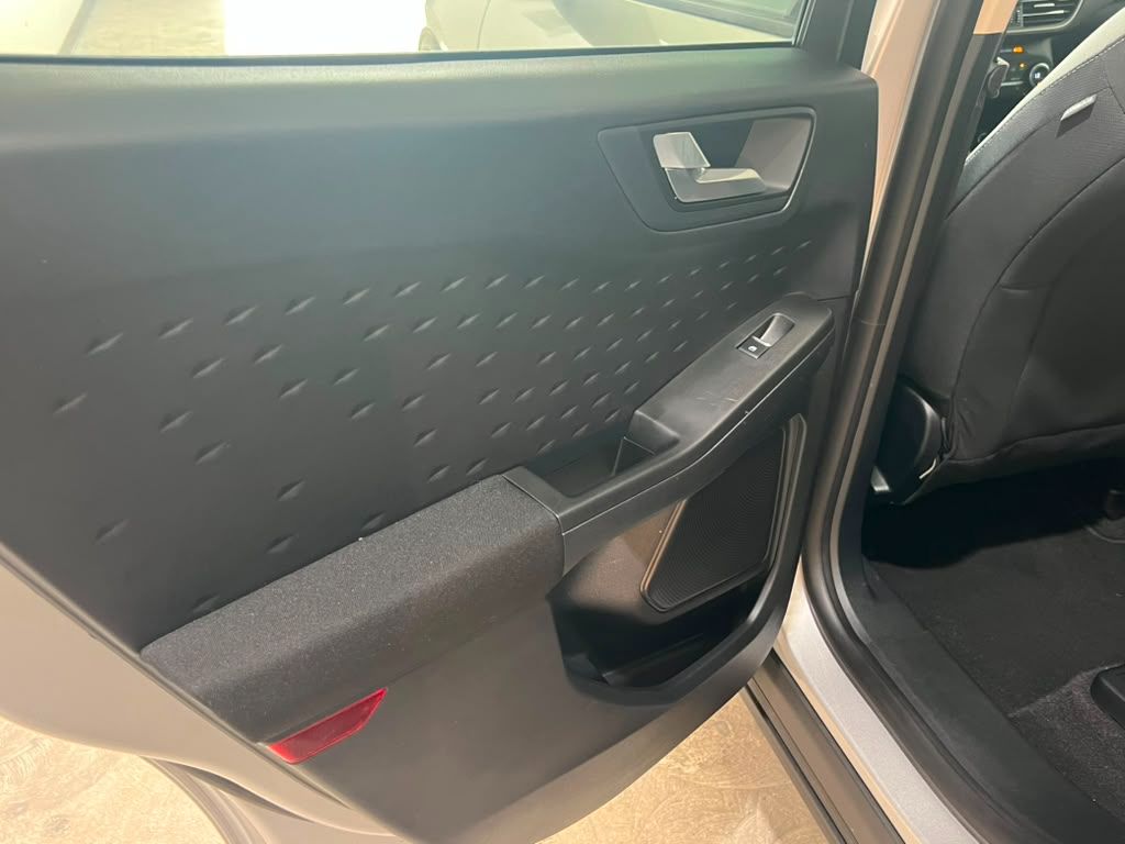 2020 Ford Escape - $13,650