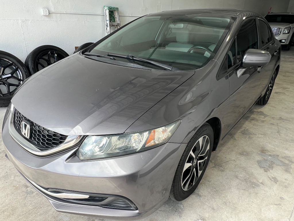 2015 Honda Civic - $9,500