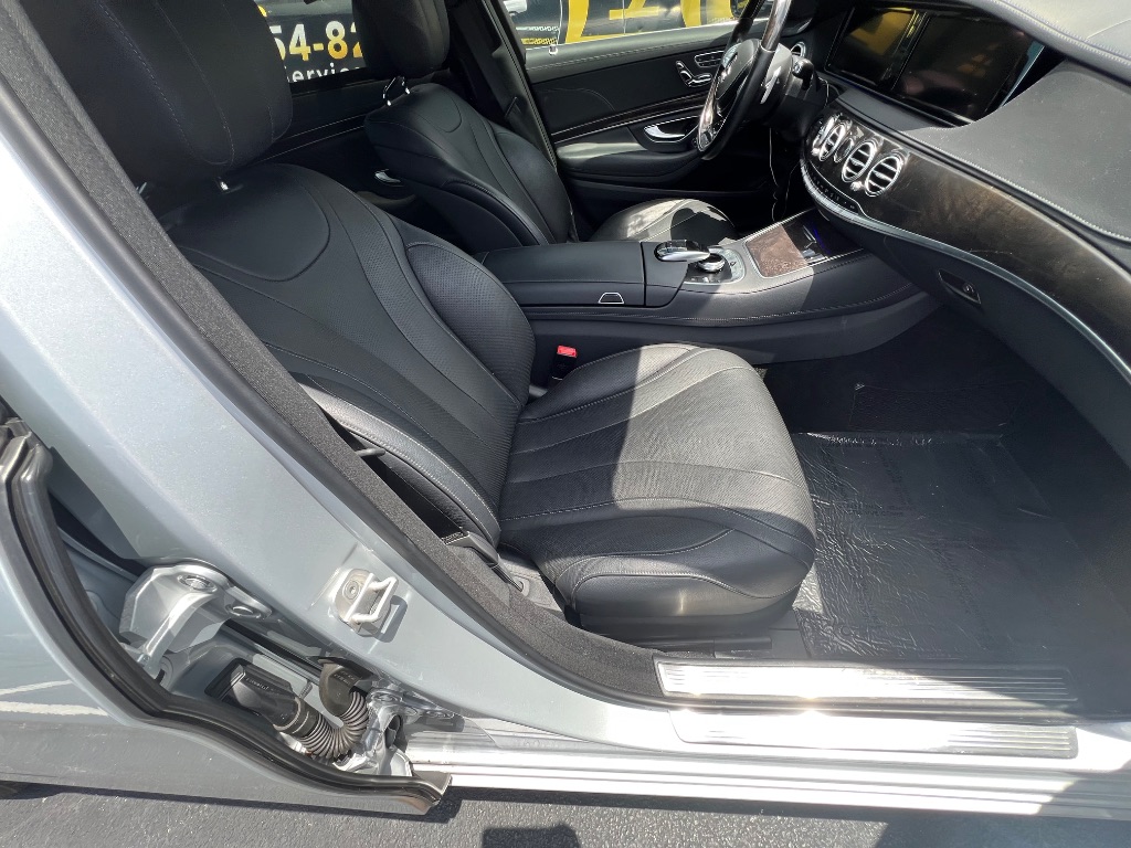 2017 Mercedes-Benz S-class - $26,500