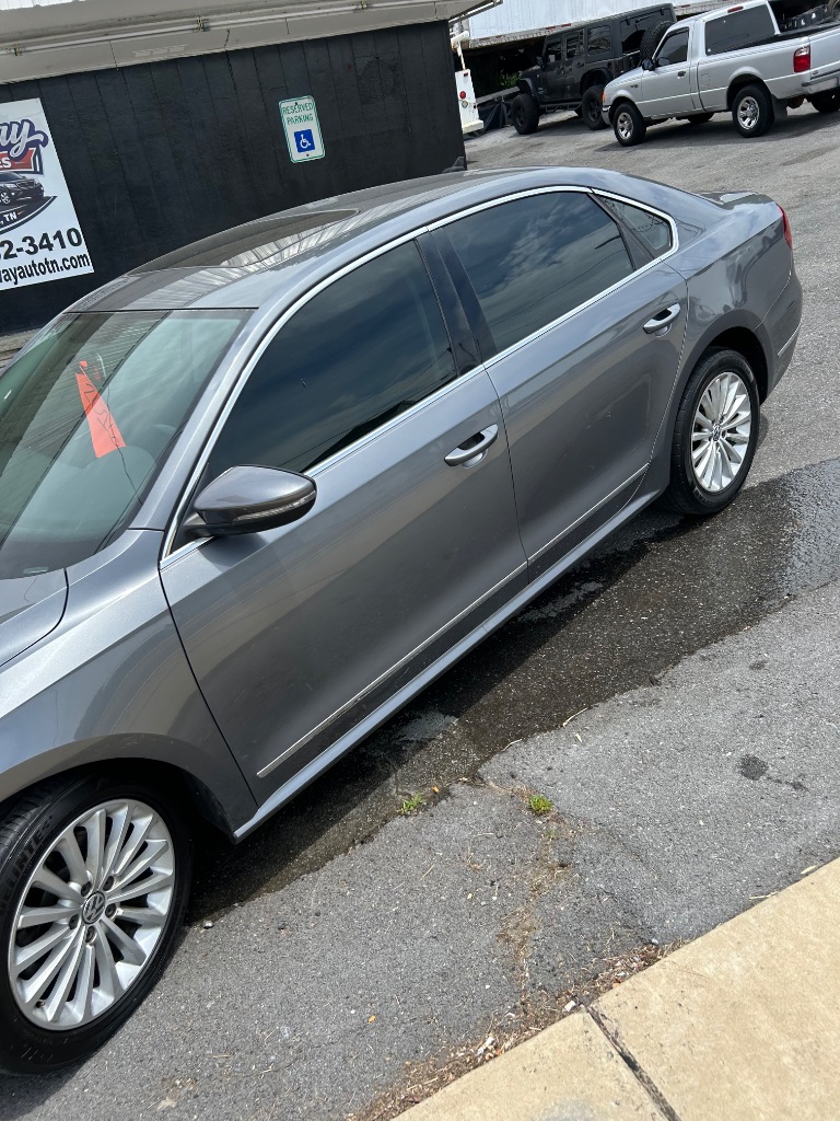 2016 Volkswagen Passat - $7,765