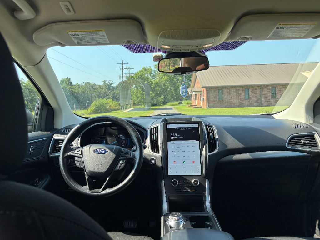 2022 Ford Edge - $18,299