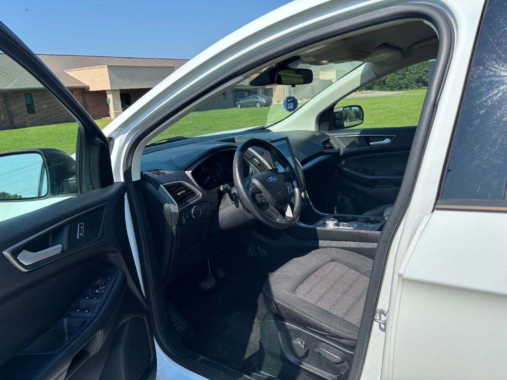 2022 Ford Edge - $18,299