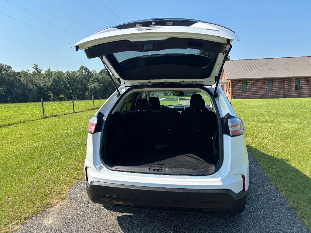 2022 Ford Edge - $18,299