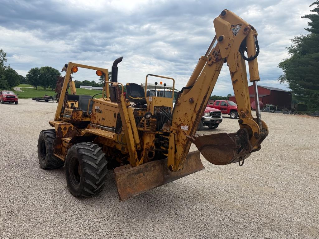 2005 Vermeer V8550a - $13,000