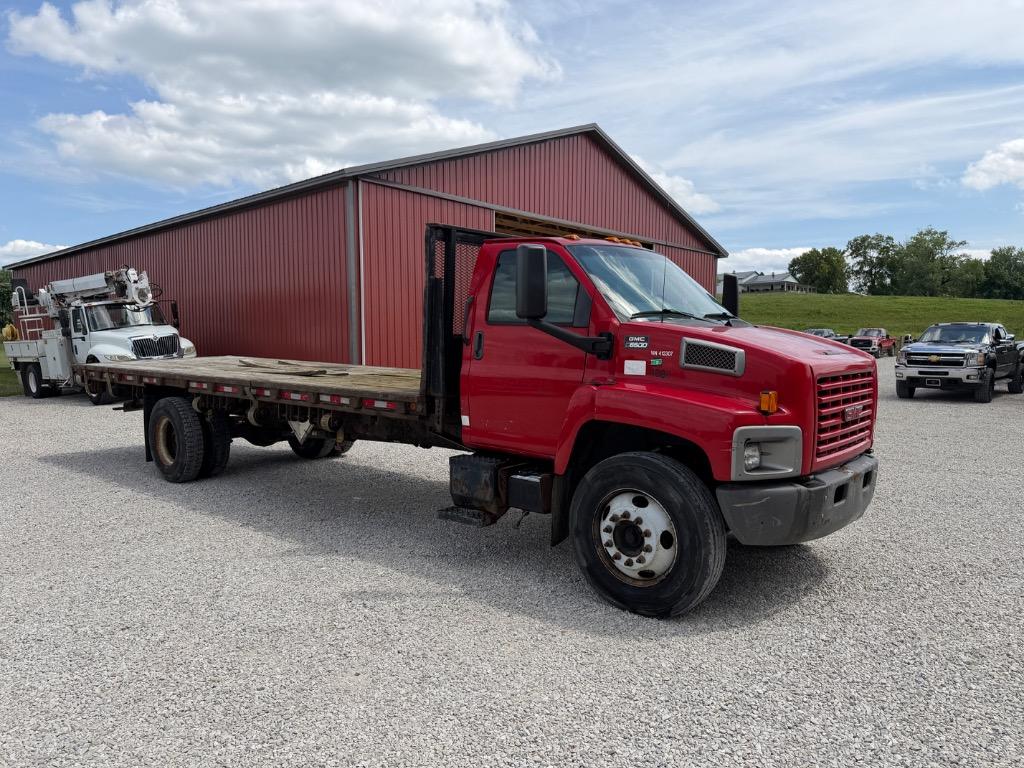 2006 GMC C6 - $8,500