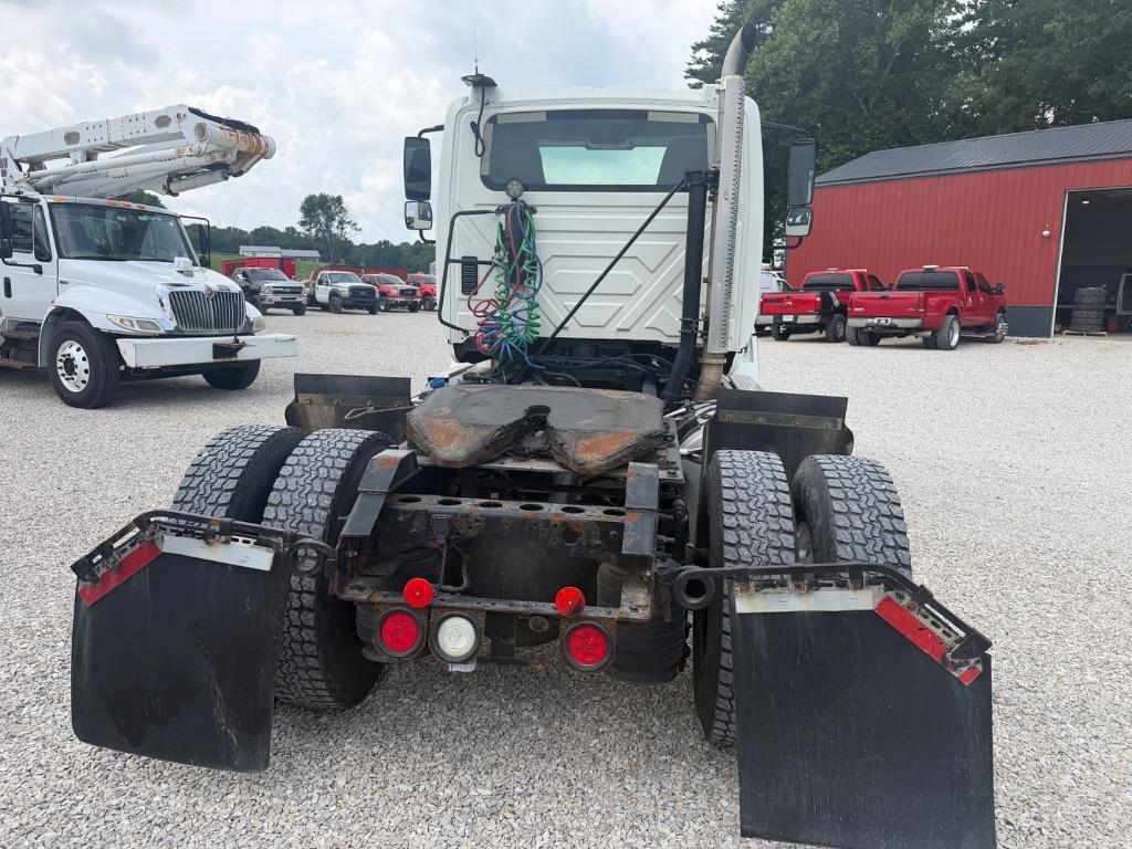 2015 International Ra027 - $11,500
