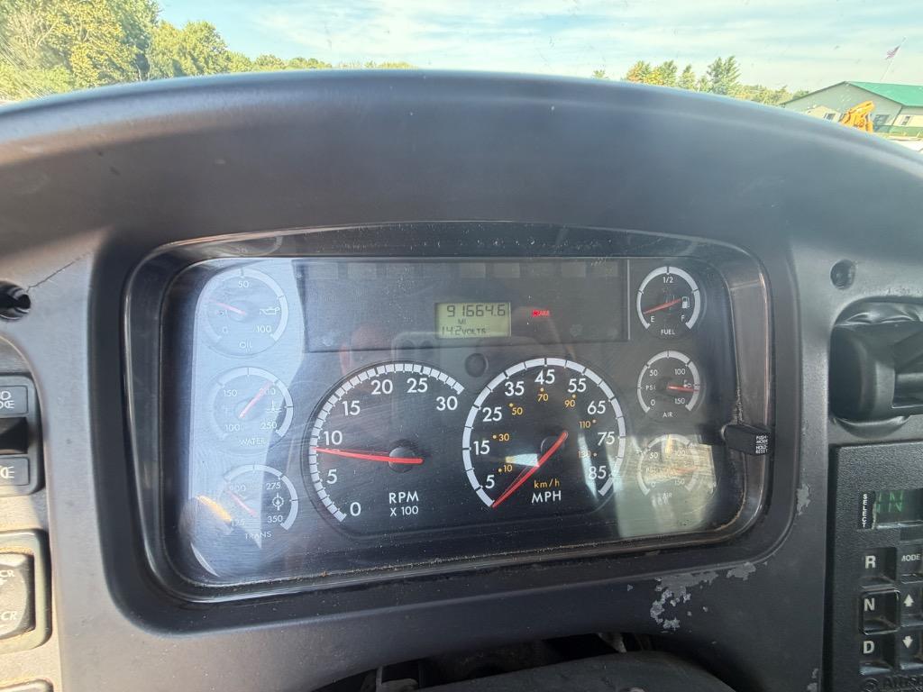 2007 Freightliner M2 - $16,000