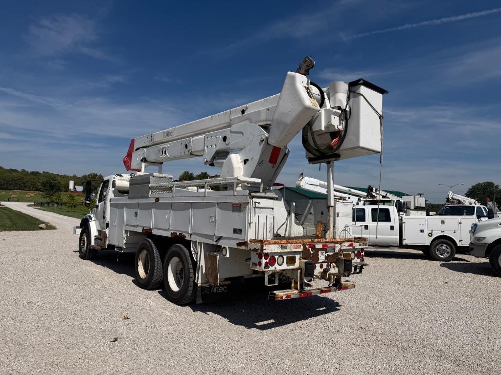 2007 Freightliner M2 - $16,000