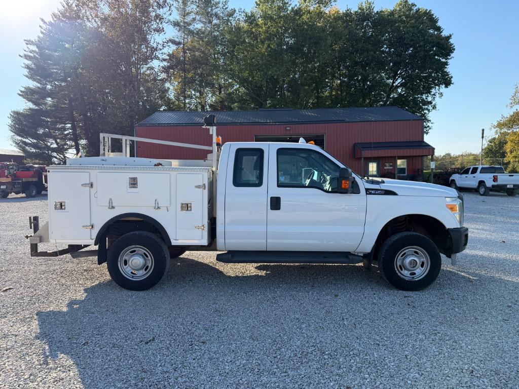 2012 Ford F-350 - $13,900