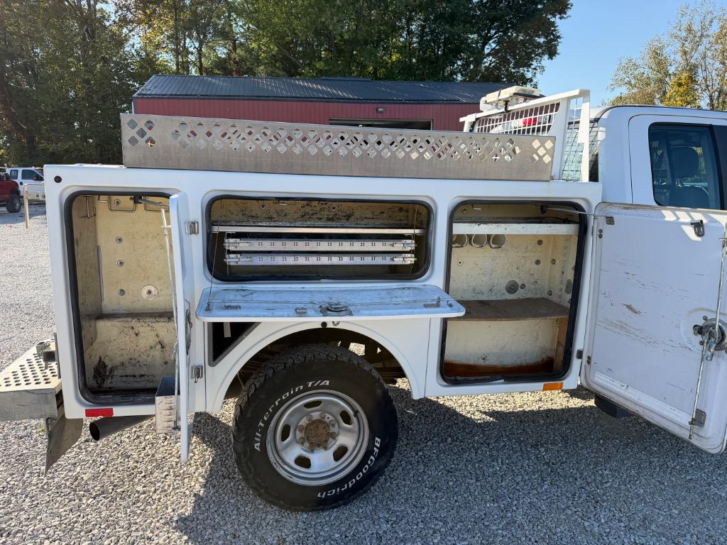 2019 Ford F-350 - $19,900
