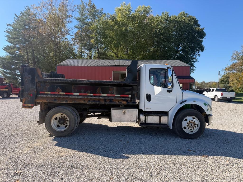 2007 Freightliner M2 - $14,000