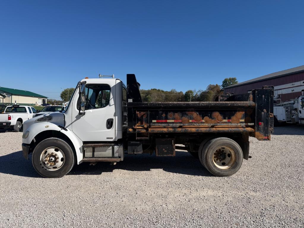 2007 Freightliner M2 - $14,000