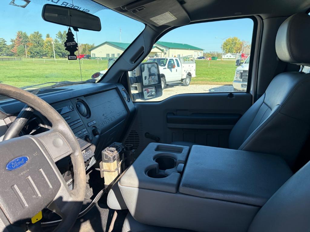 2015 Ford F-450 - $14,900