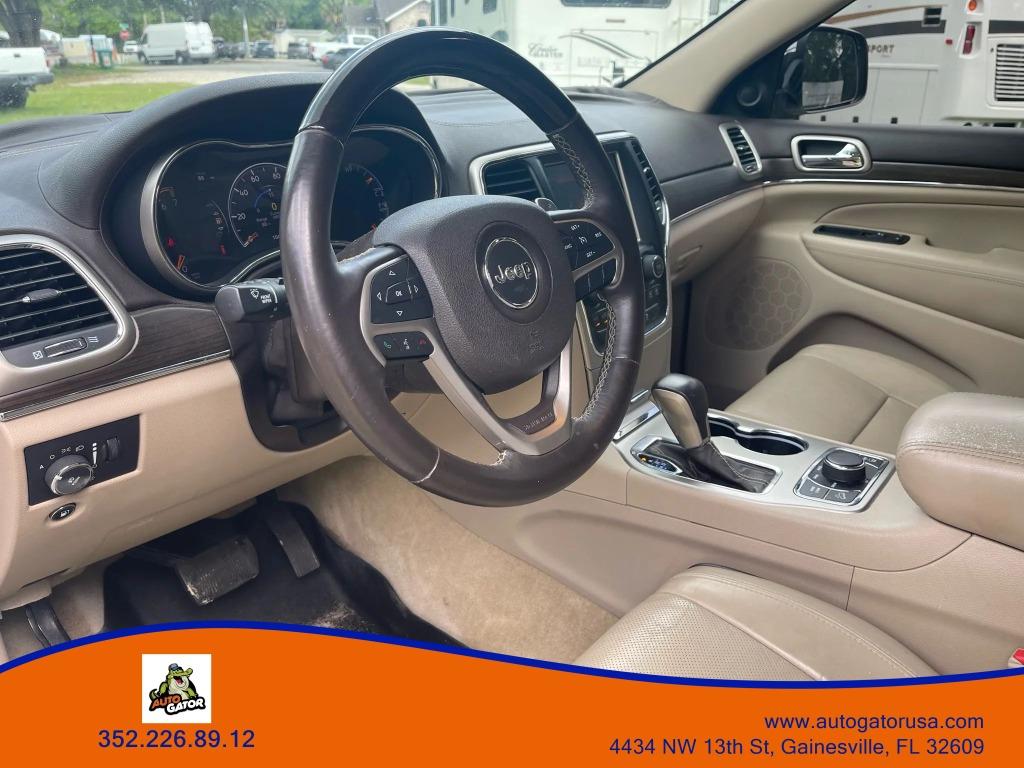 2016 Jeep Cherokee - $15,990