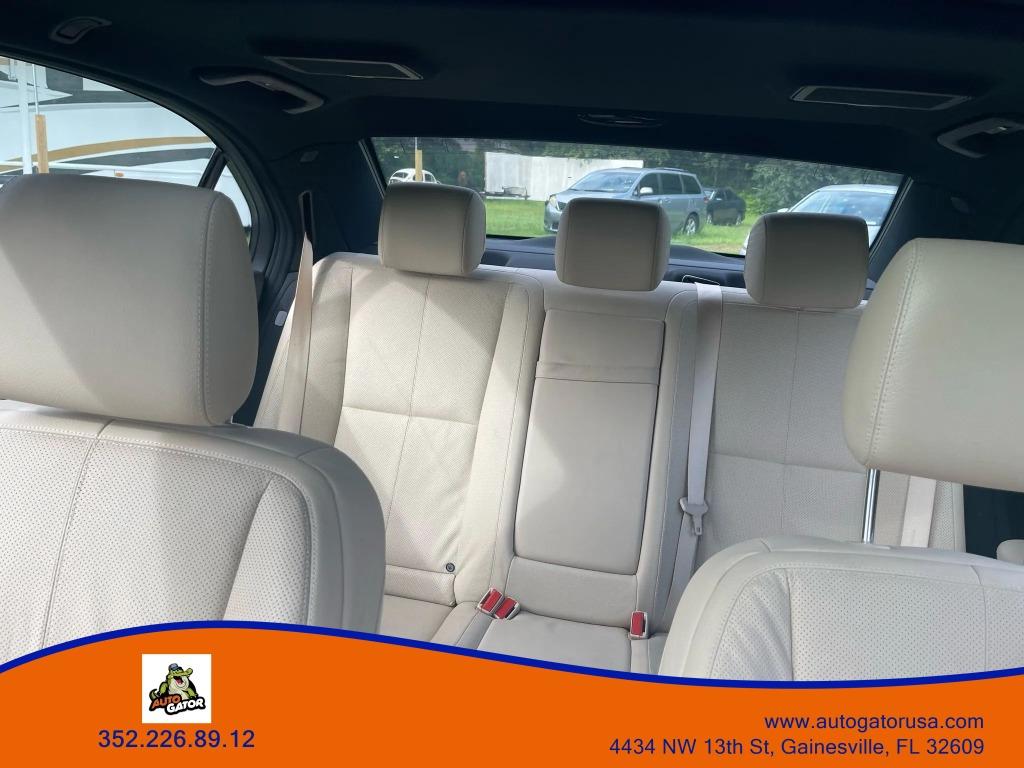 2009 Mercedes-Benz S-class - $12,994