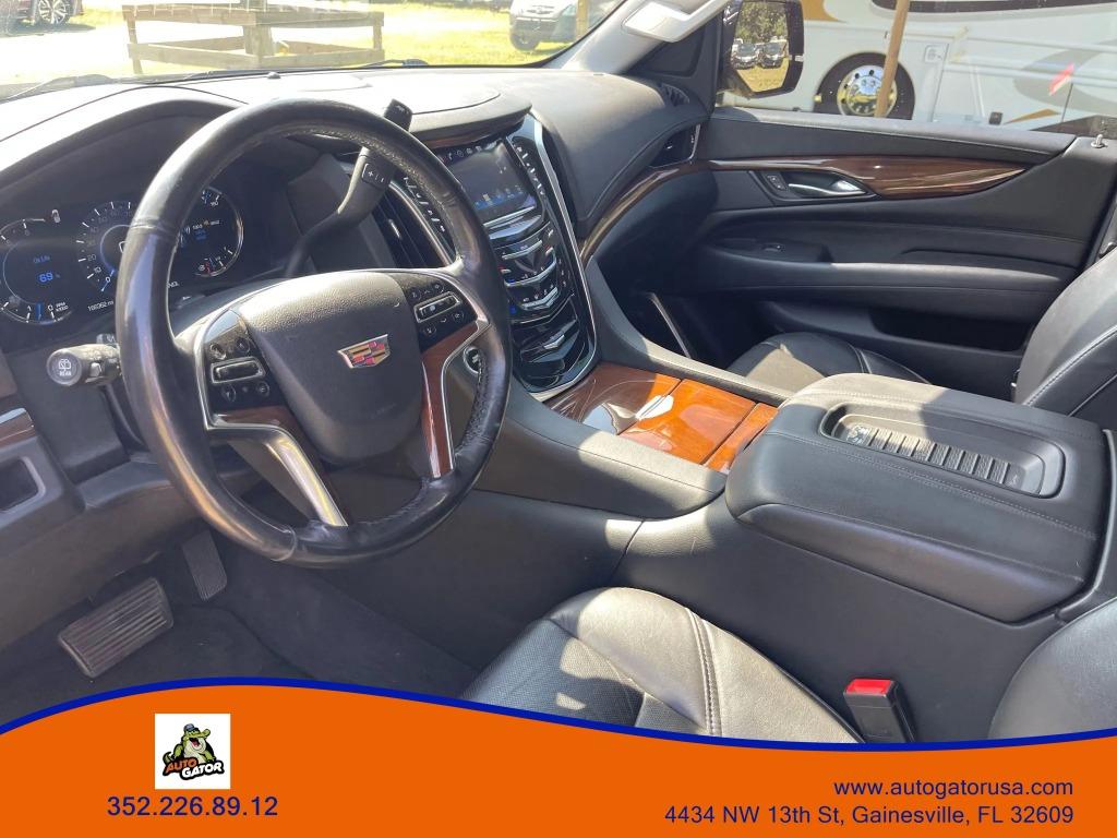 2020 Cadillac Escalade - $26,994