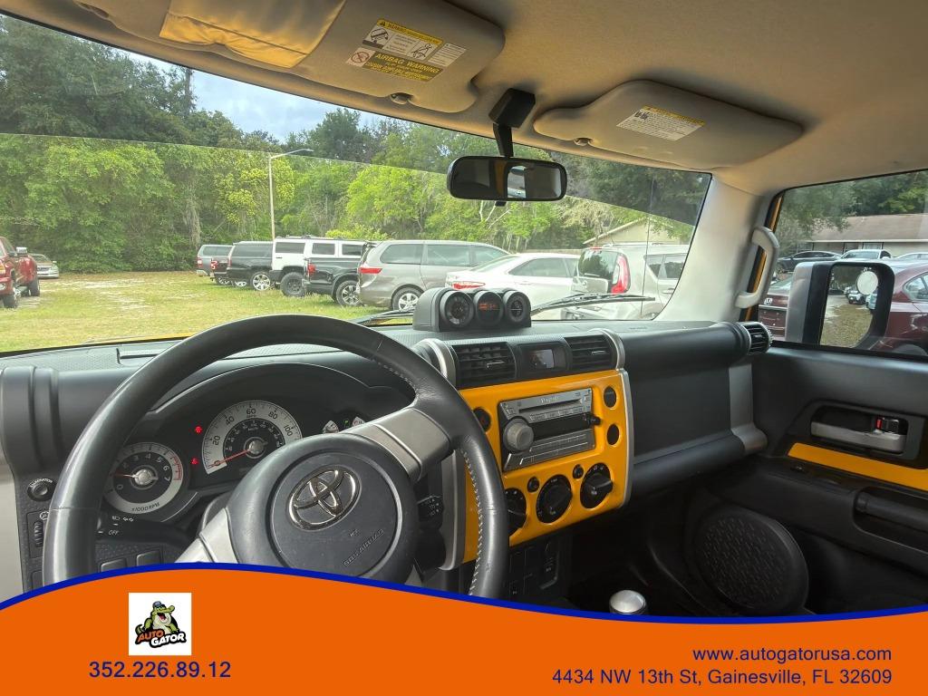 2007 Toyota FJ Cruiser - $17,995