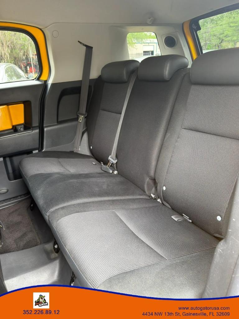 2007 Toyota FJ Cruiser - $17,995