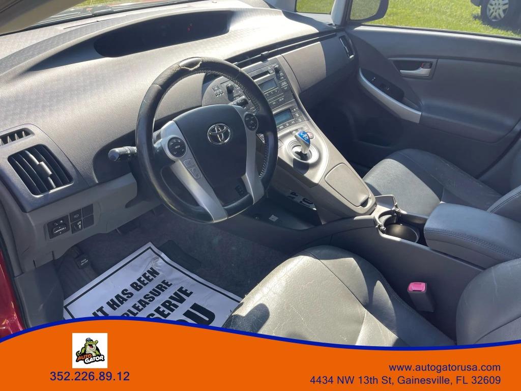 2010 Toyota Prius - $8,995