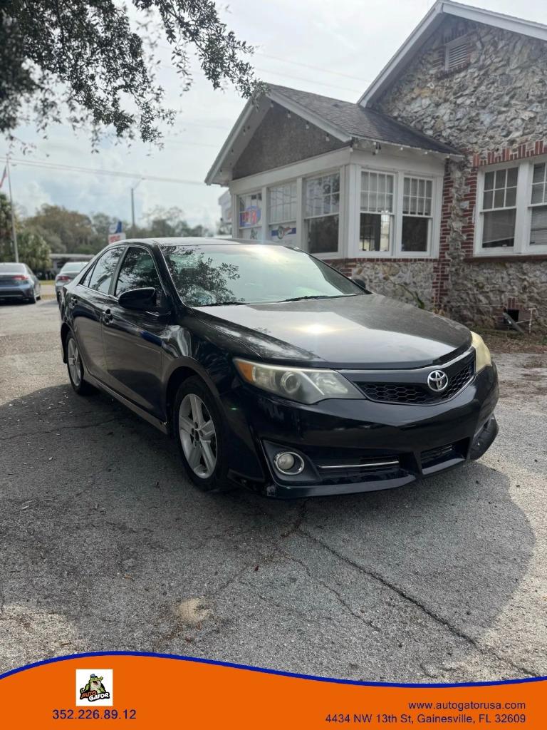 2013 Toyota Camry - $9,900