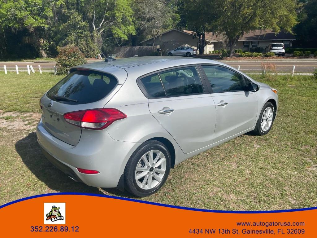 2017 Kia Forte - $12,990