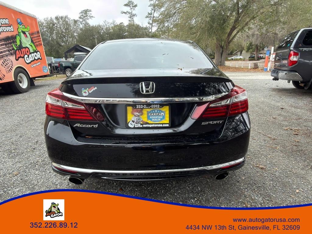 2017 Honda Accord - $15,990