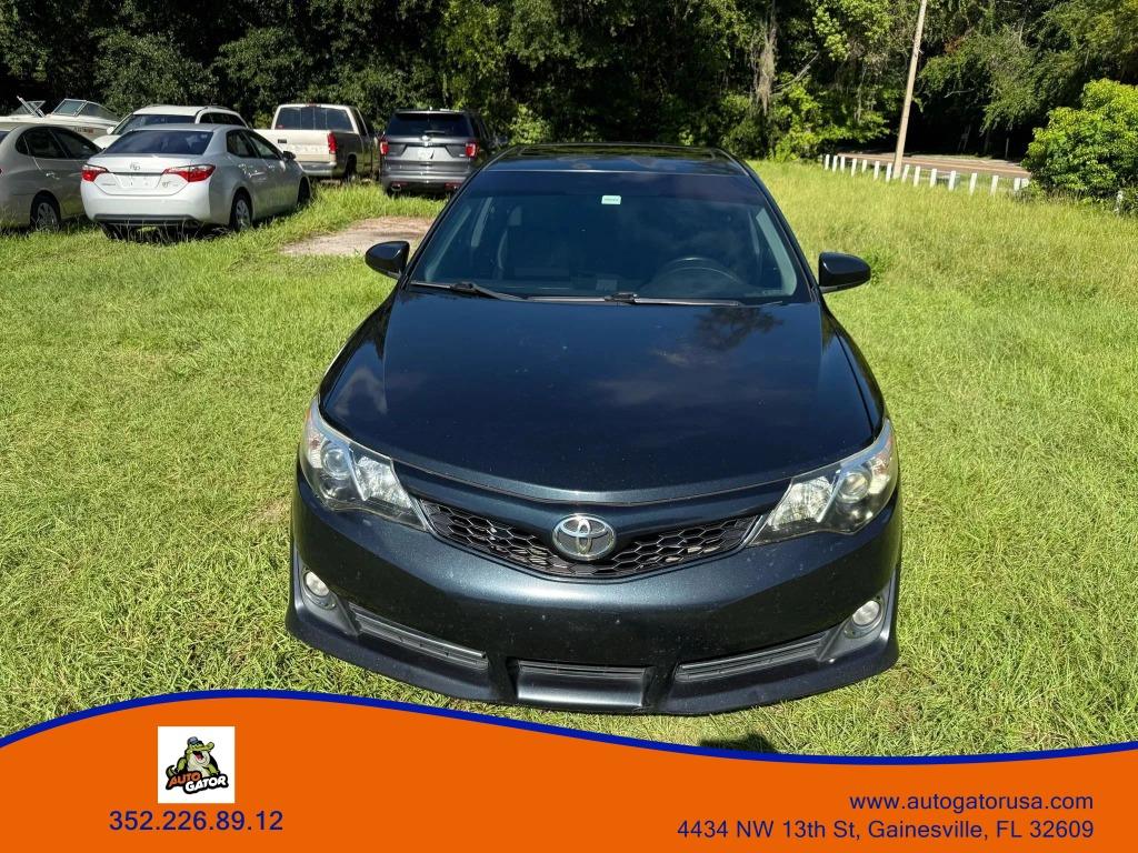 2012 Toyota Camry - $8,900