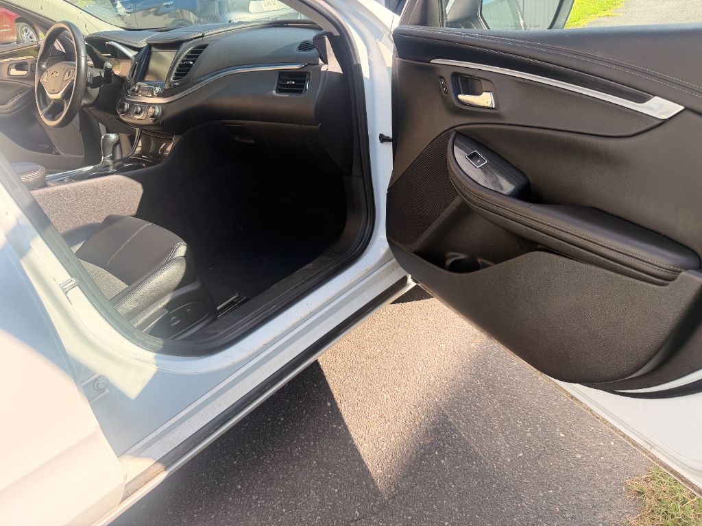 2018 Chevrolet Impala - $15,990