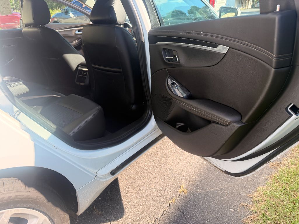 2018 Chevrolet Impala - $15,990