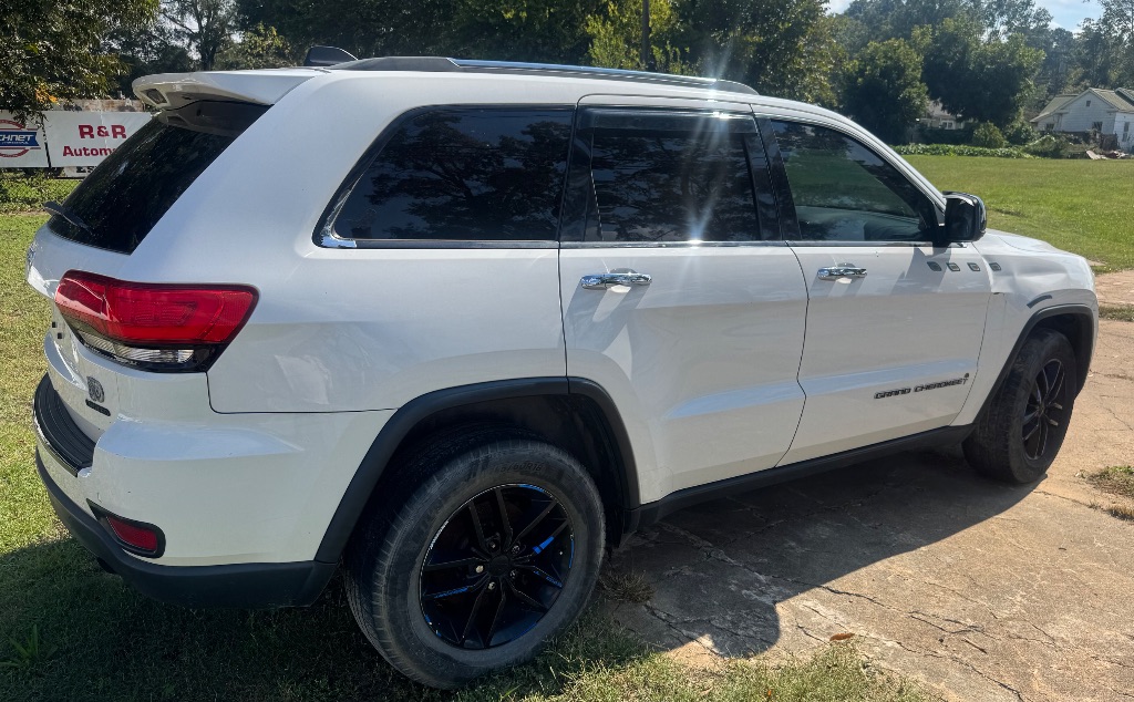 2018 Jeep Cherokee
