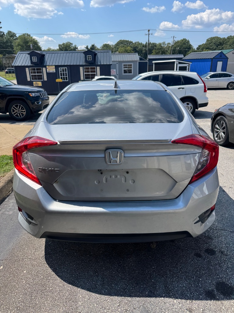 2016 Honda Civic - $13,999