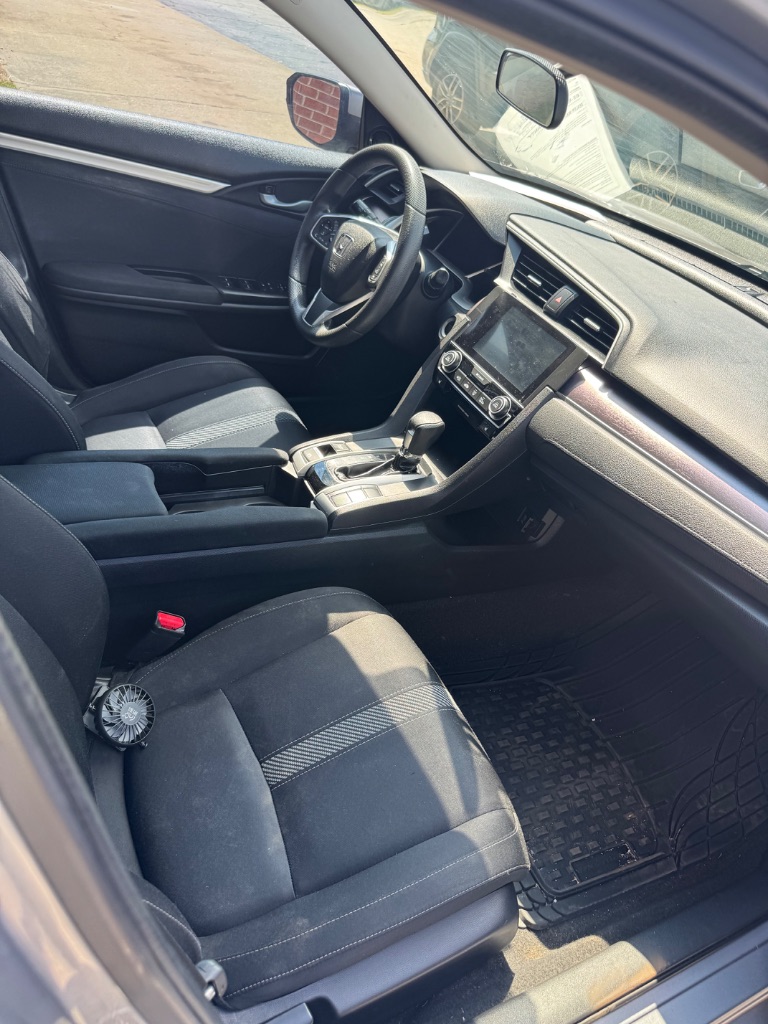 2016 Honda Civic - $13,999