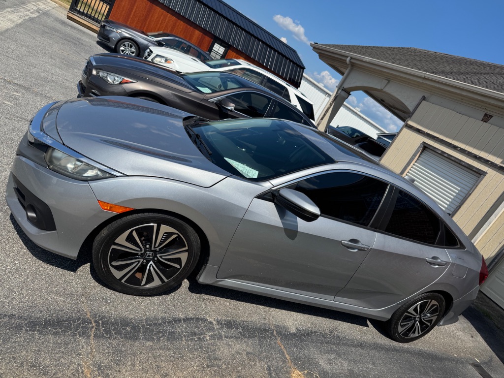2016 Honda Civic - $13,999