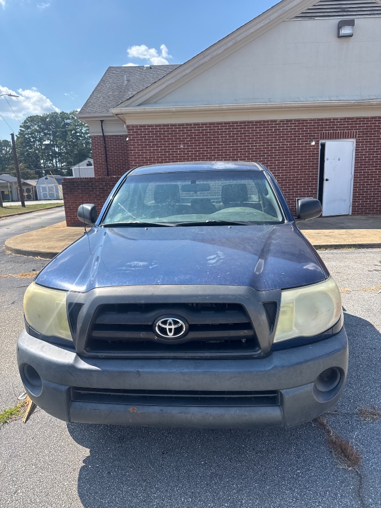 2006 Toyota Tacoma - $9,000