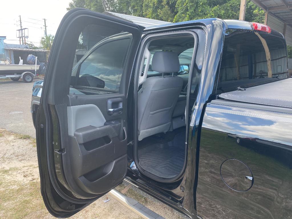2017 GMC Sierra 1500 - $16,995