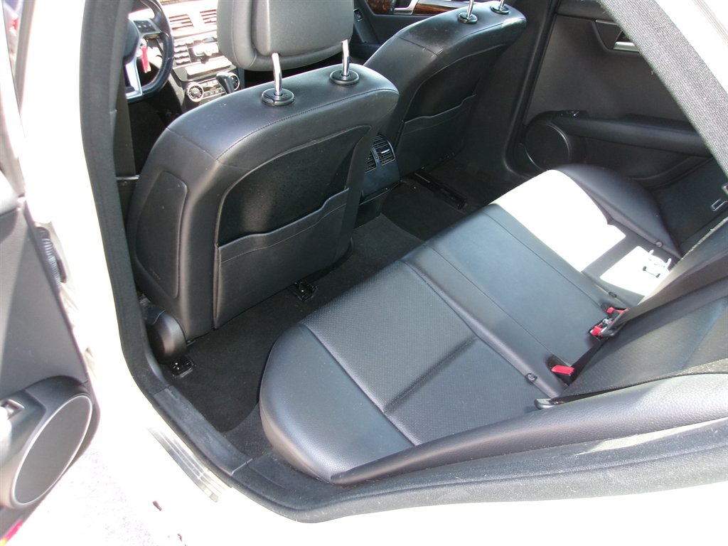 2012 Mercedes-Benz C-Class - $7,995