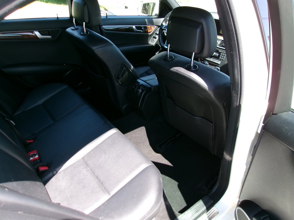 2012 Mercedes-Benz C-Class - $7,995