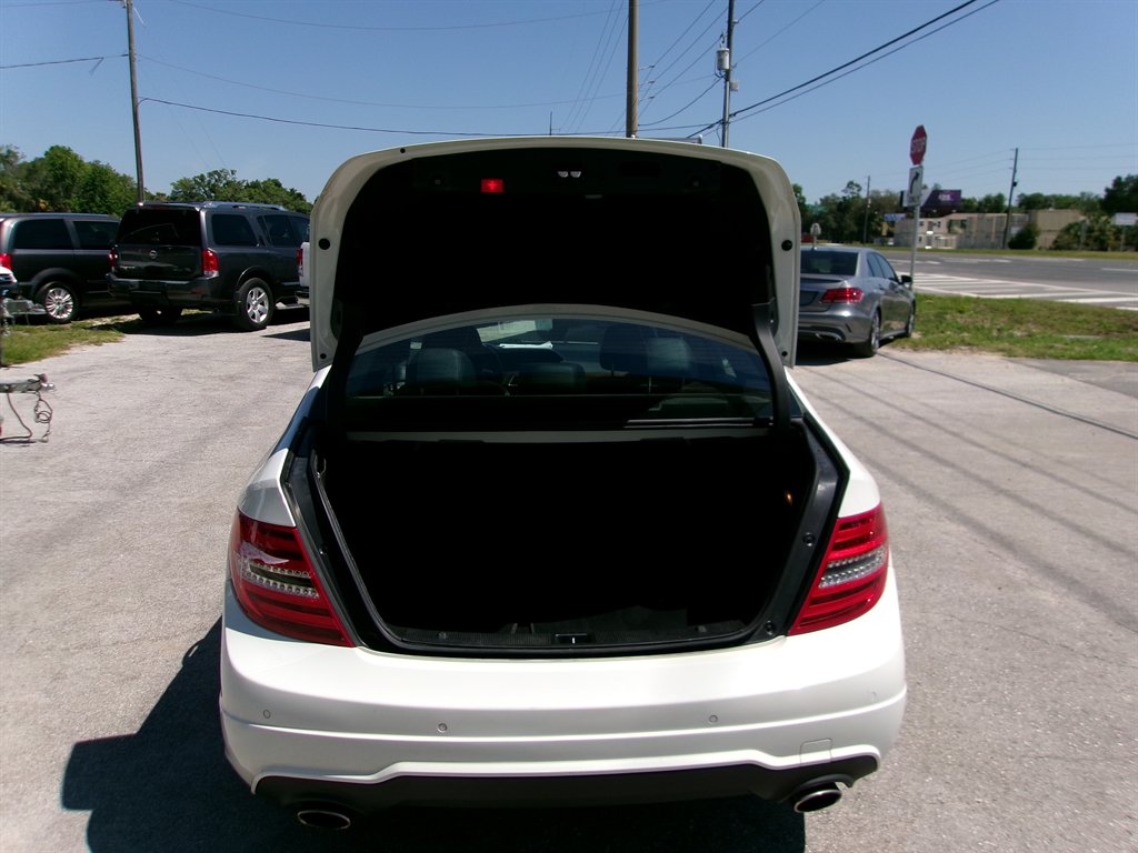 2012 Mercedes-Benz C-Class - $7,995