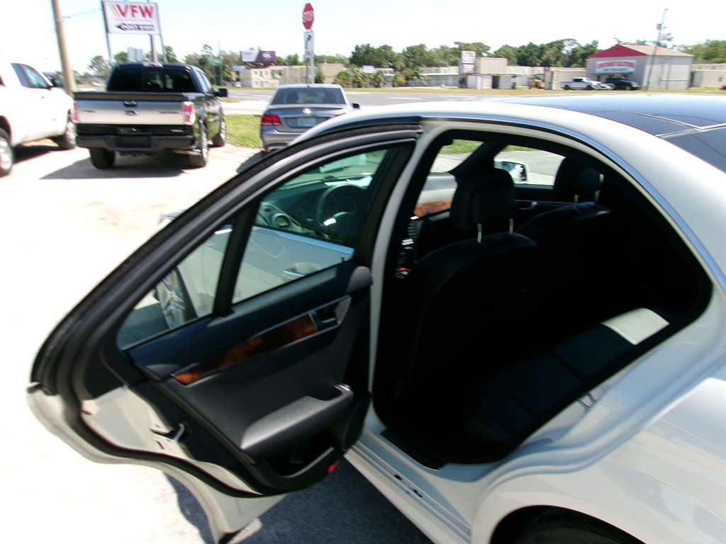 2012 Mercedes-Benz C-Class - $7,995