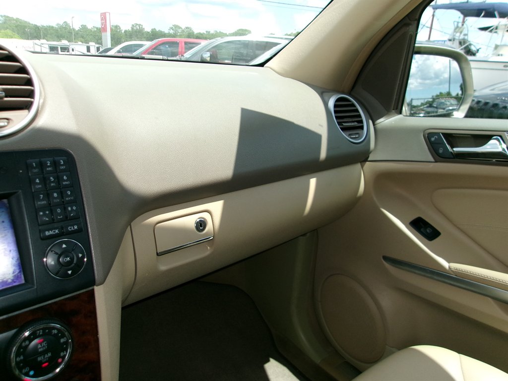 2010 Mercedes-Benz M-Class - $6,995