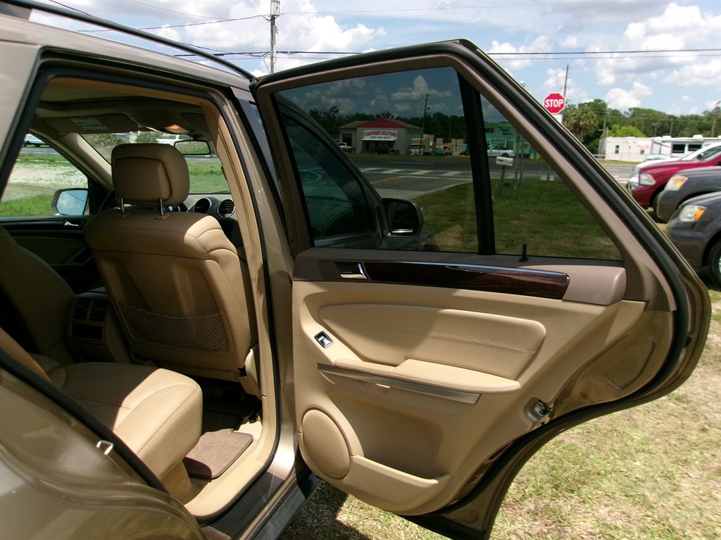 2010 Mercedes-Benz M-Class - $6,995