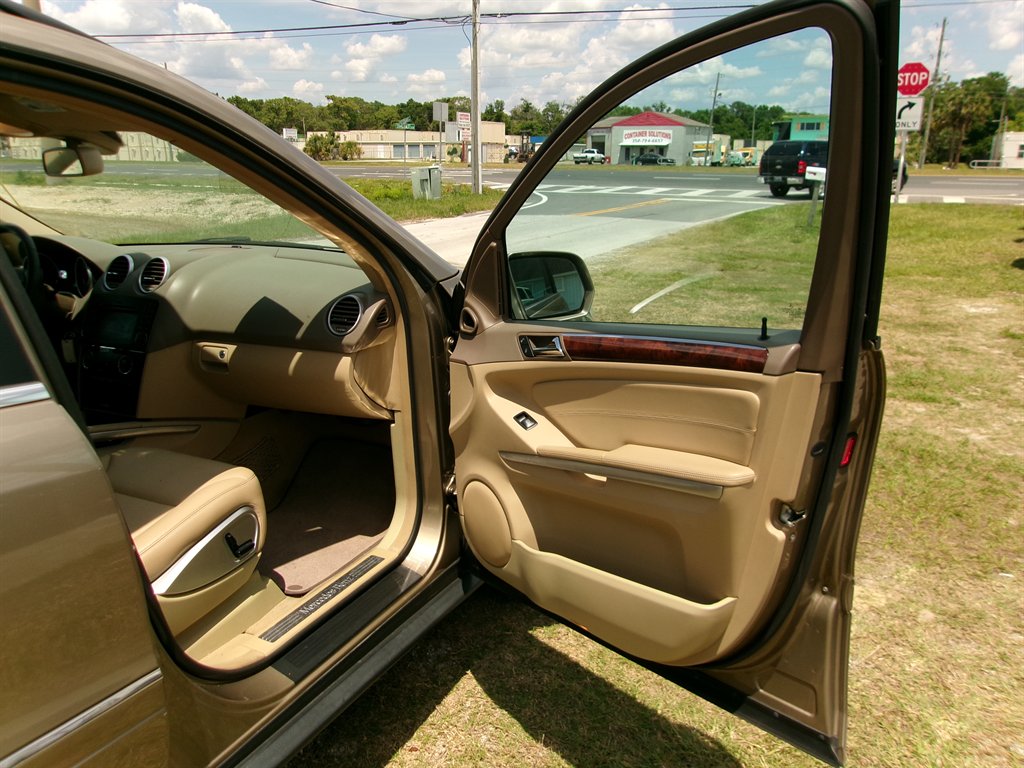 2010 Mercedes-Benz M-Class - $6,995
