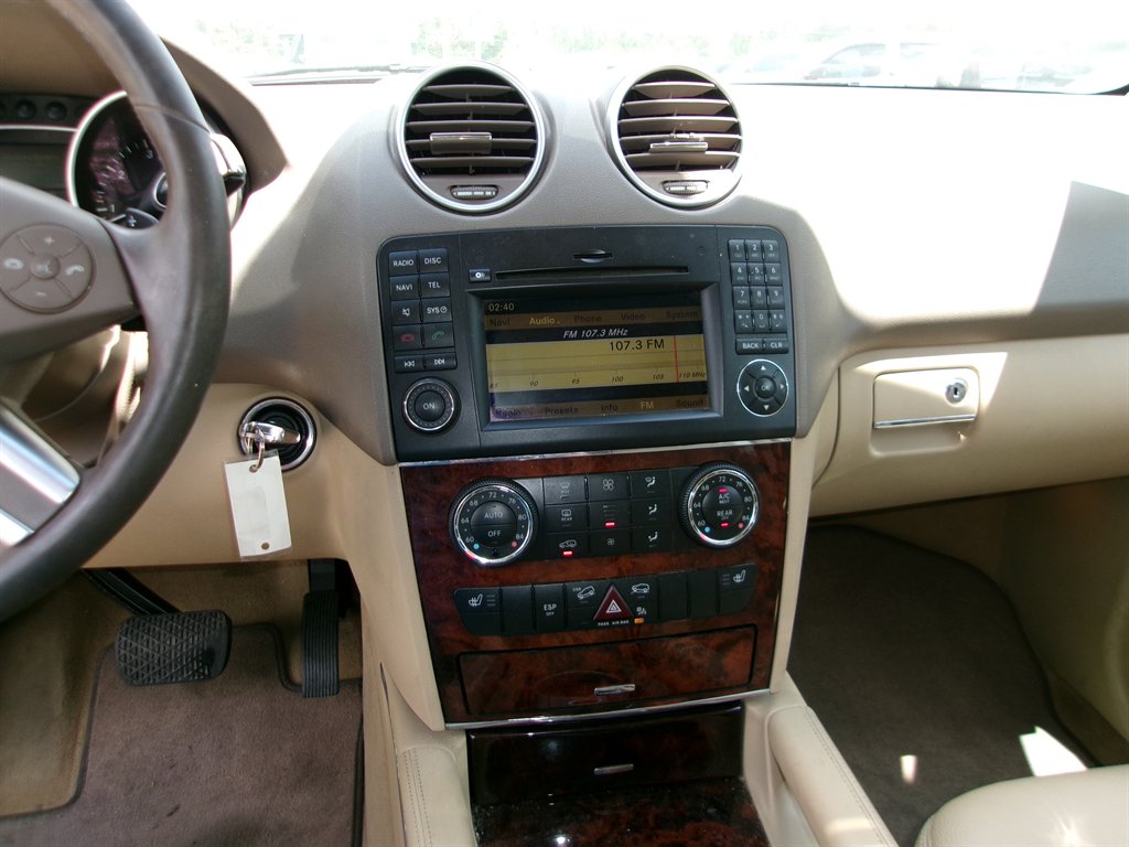 2010 Mercedes-Benz M-Class - $6,995