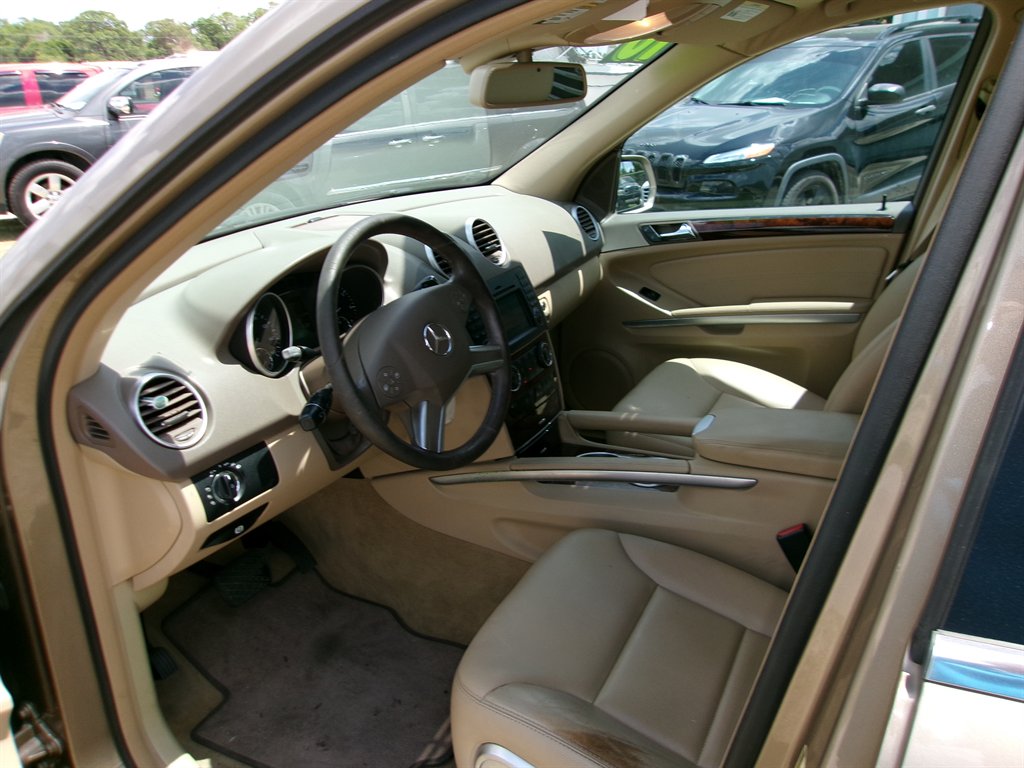 2010 Mercedes-Benz M-Class - $6,995
