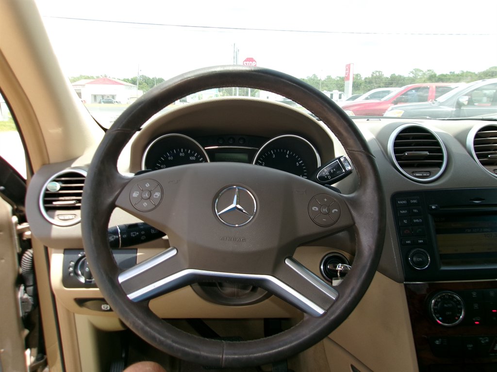 2010 Mercedes-Benz M-Class - $6,995