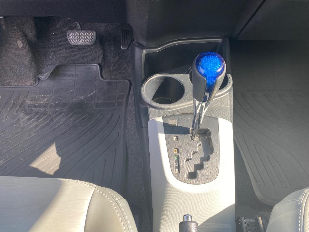 2014 Toyota Prius - $8,995