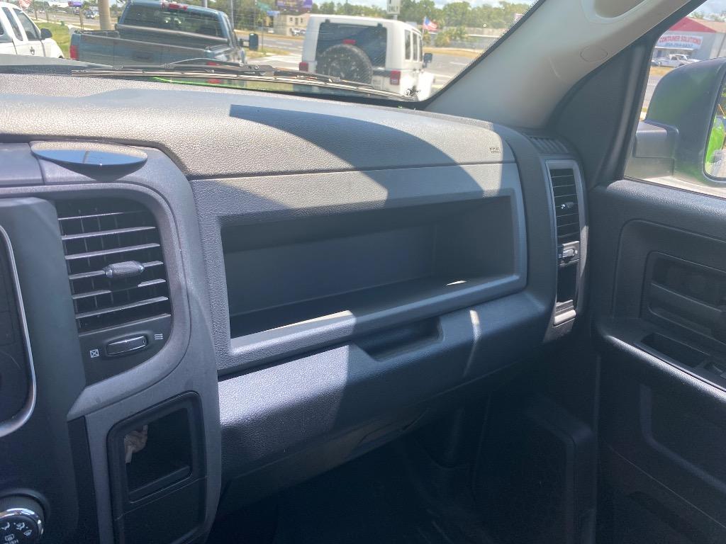 2018 Ram 1500 - $19,995