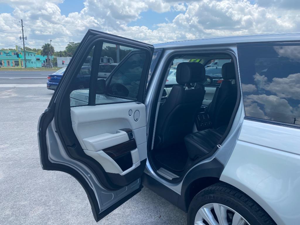 2014 Land Rover Range Rover - $19,995