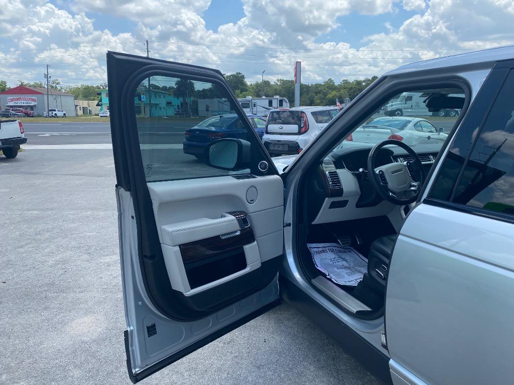 2014 Land Rover Range Rover - $19,995